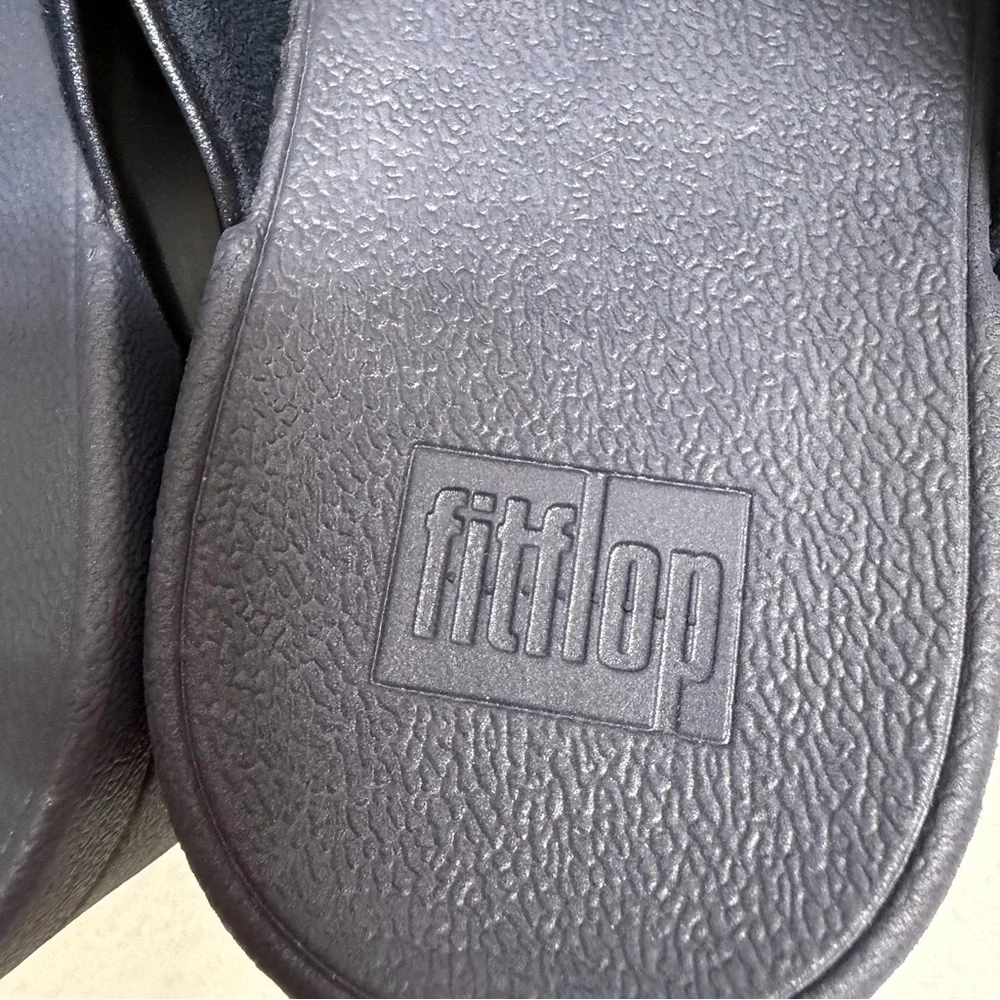Fitflop Lulu  Navy Blue Beaded Crisscross Slide Sandals size 8 NWOT